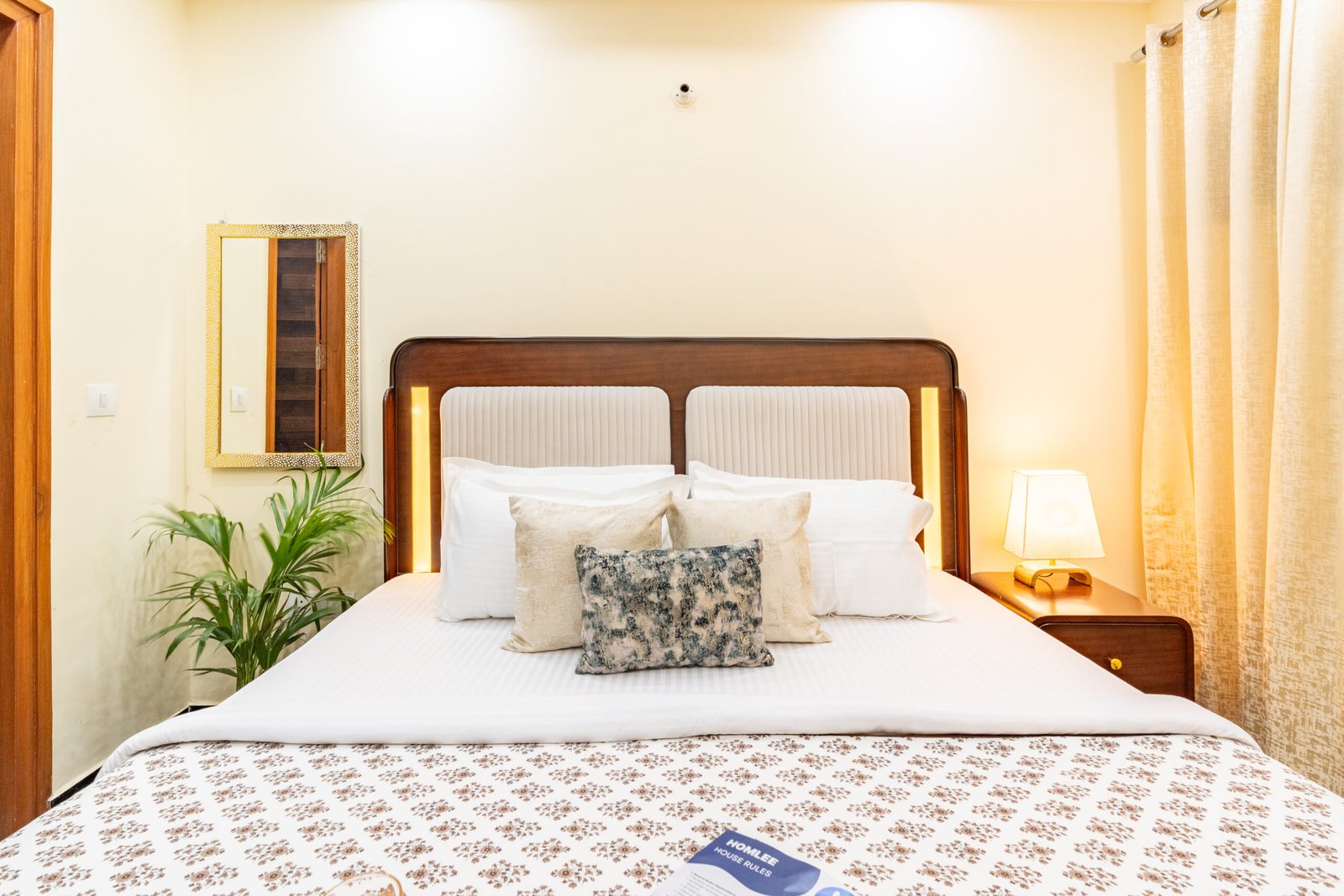 Homlee-Elegance-2BHK Flat -LIFT-Central Delhi